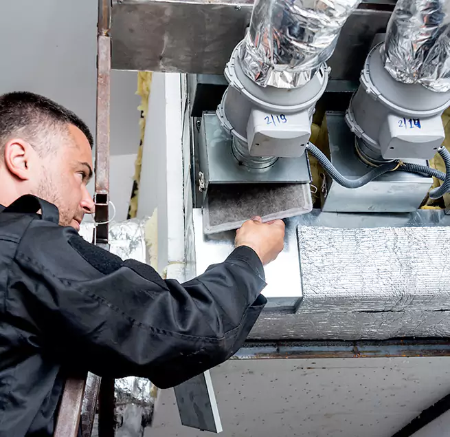 Why Homeowners Businesses Trust Us in Bloomington, IL?